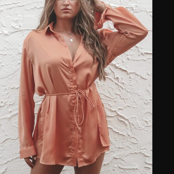 Shirt Dress Romper in Ginger Sunset Satin Waist Tie Long Sleeve Button Dow - Picture 1 of 5